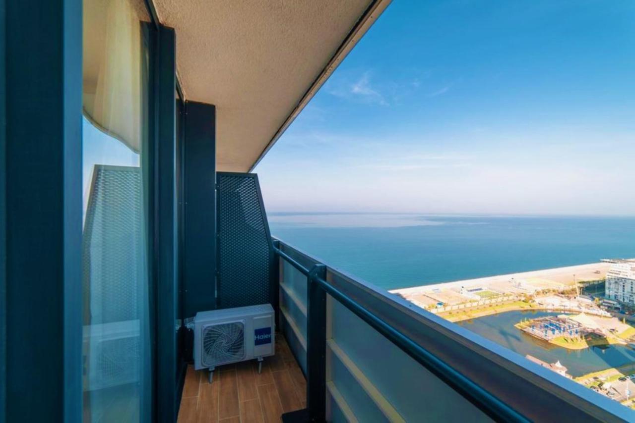 Orbi City Sea View - Special Category Aparthotel Batumi Esterno foto