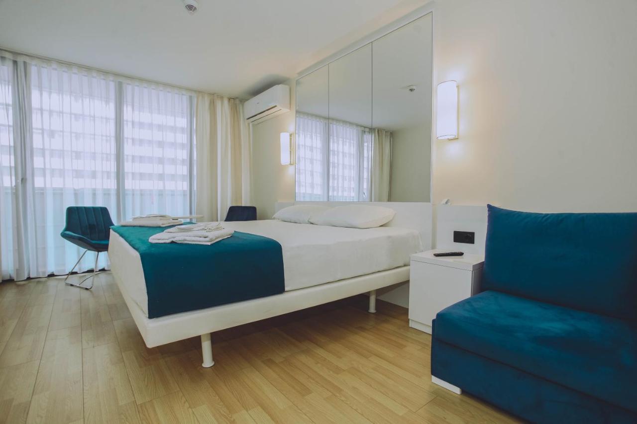 Orbi City Sea View - Special Category Aparthotel Batumi Esterno foto