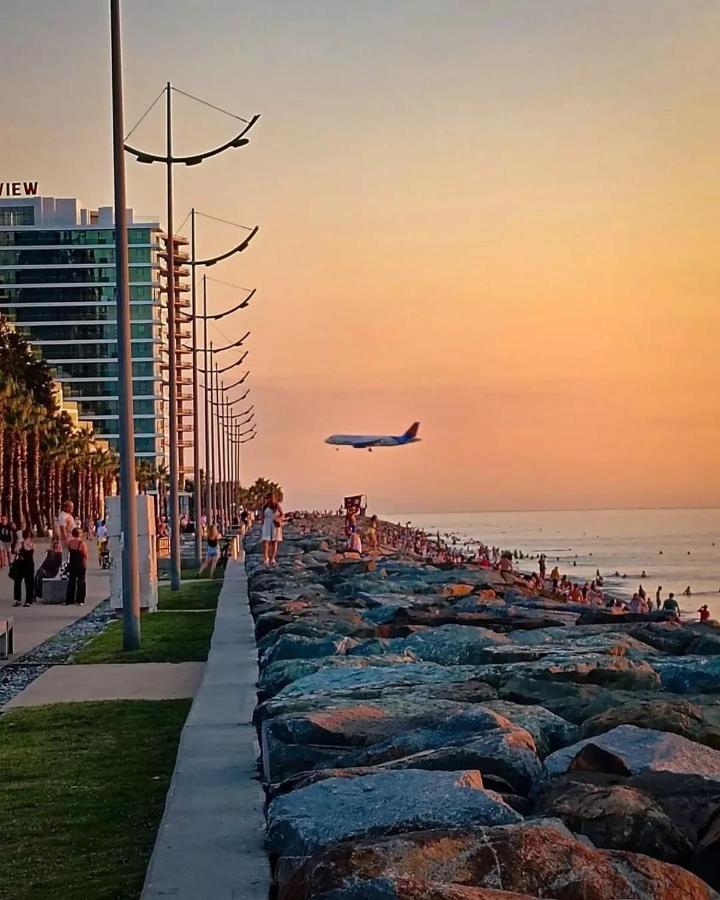 Orbi City Sea View - Special Category Aparthotel Batumi Esterno foto