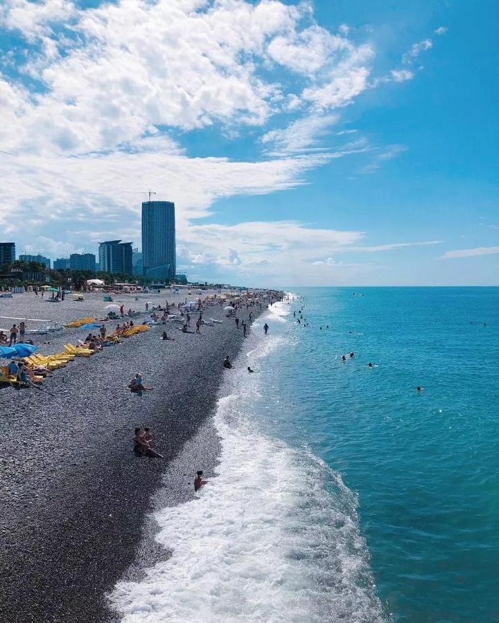 Orbi City Sea View - Special Category Aparthotel Batumi Esterno foto